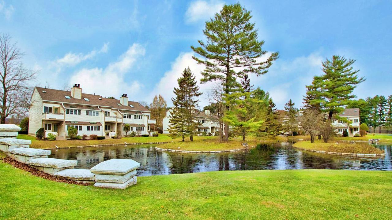 The Ponds At Foxhollow Lenox Bagian luar foto